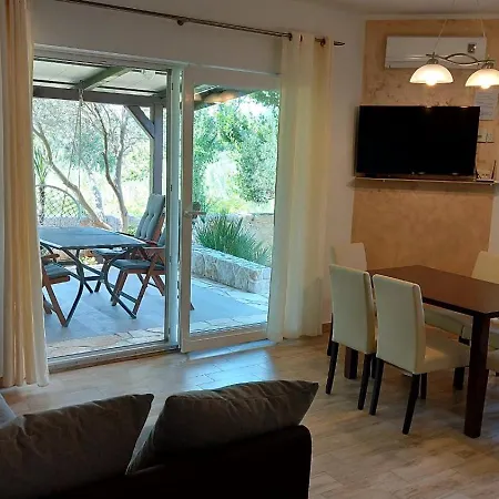 Batistić Apartament *